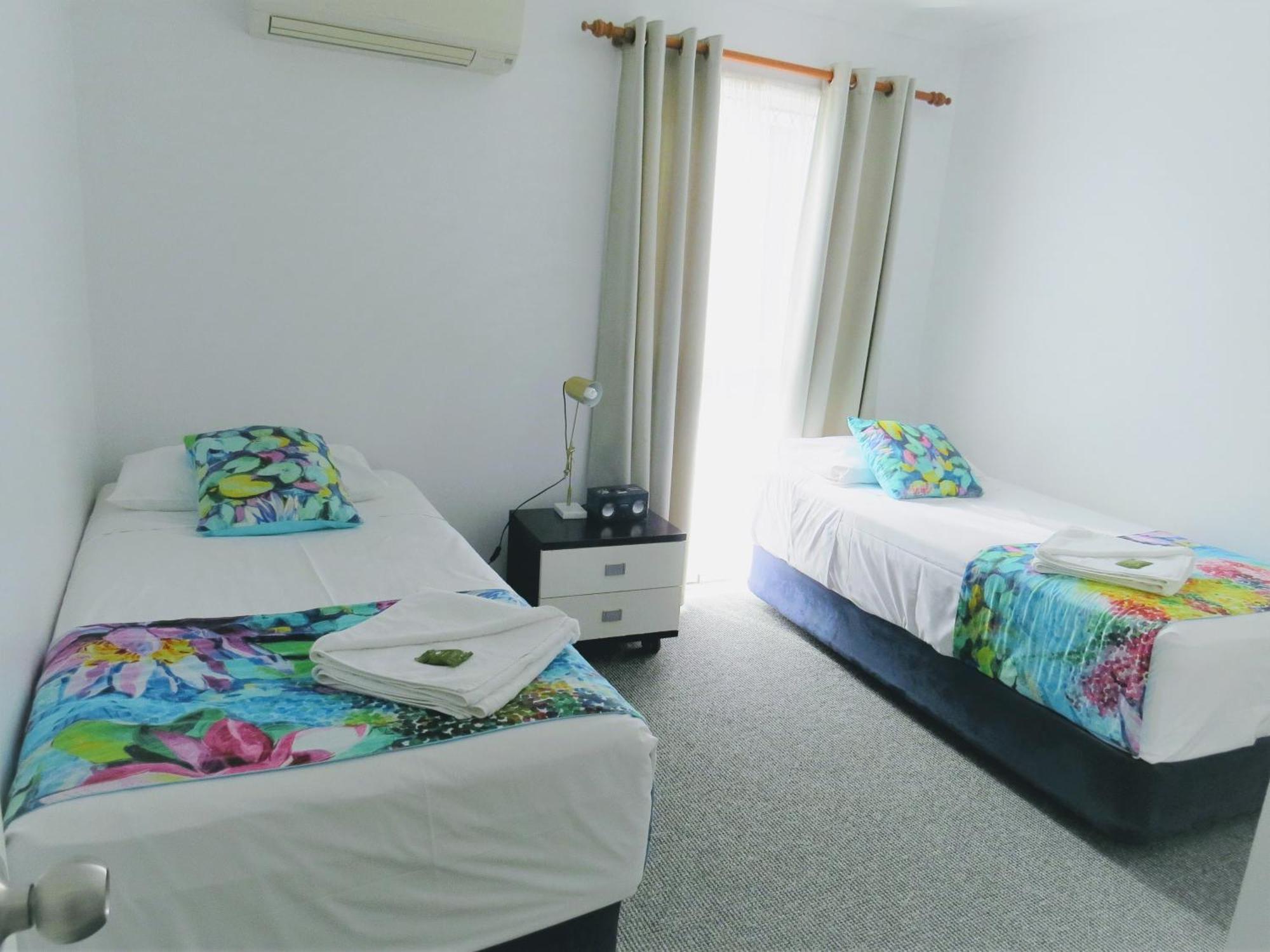The Shores Holiday Apartments Mackay Zimmer foto